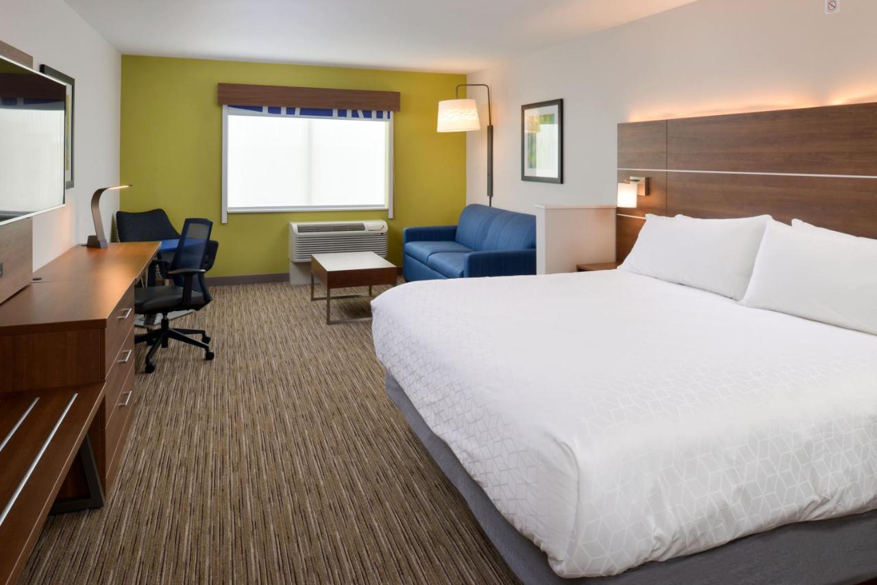 Holiday Inn Express & Suites - Ottumwa By Ihg Exterior photo