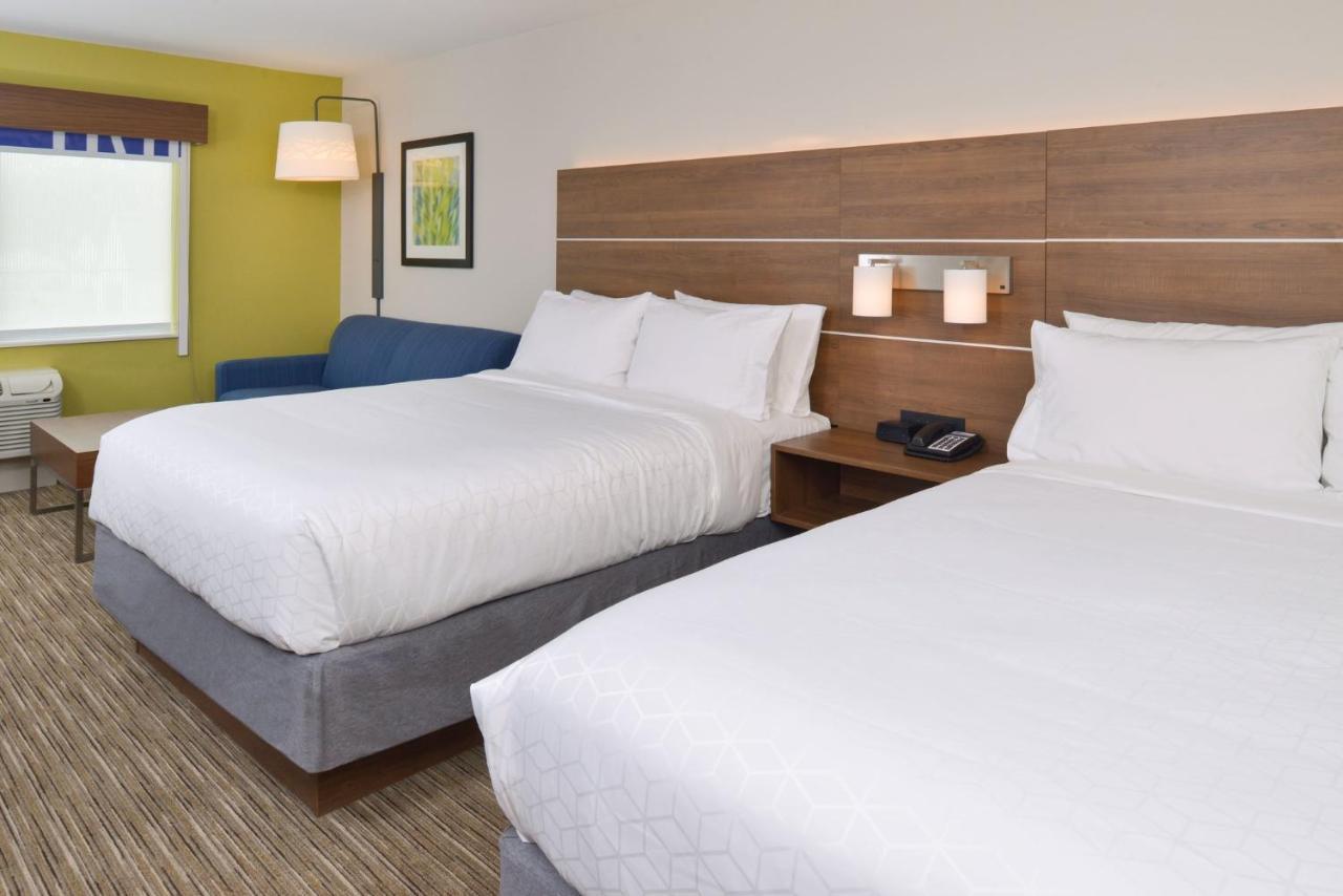 Holiday Inn Express & Suites - Ottumwa By Ihg Exterior photo