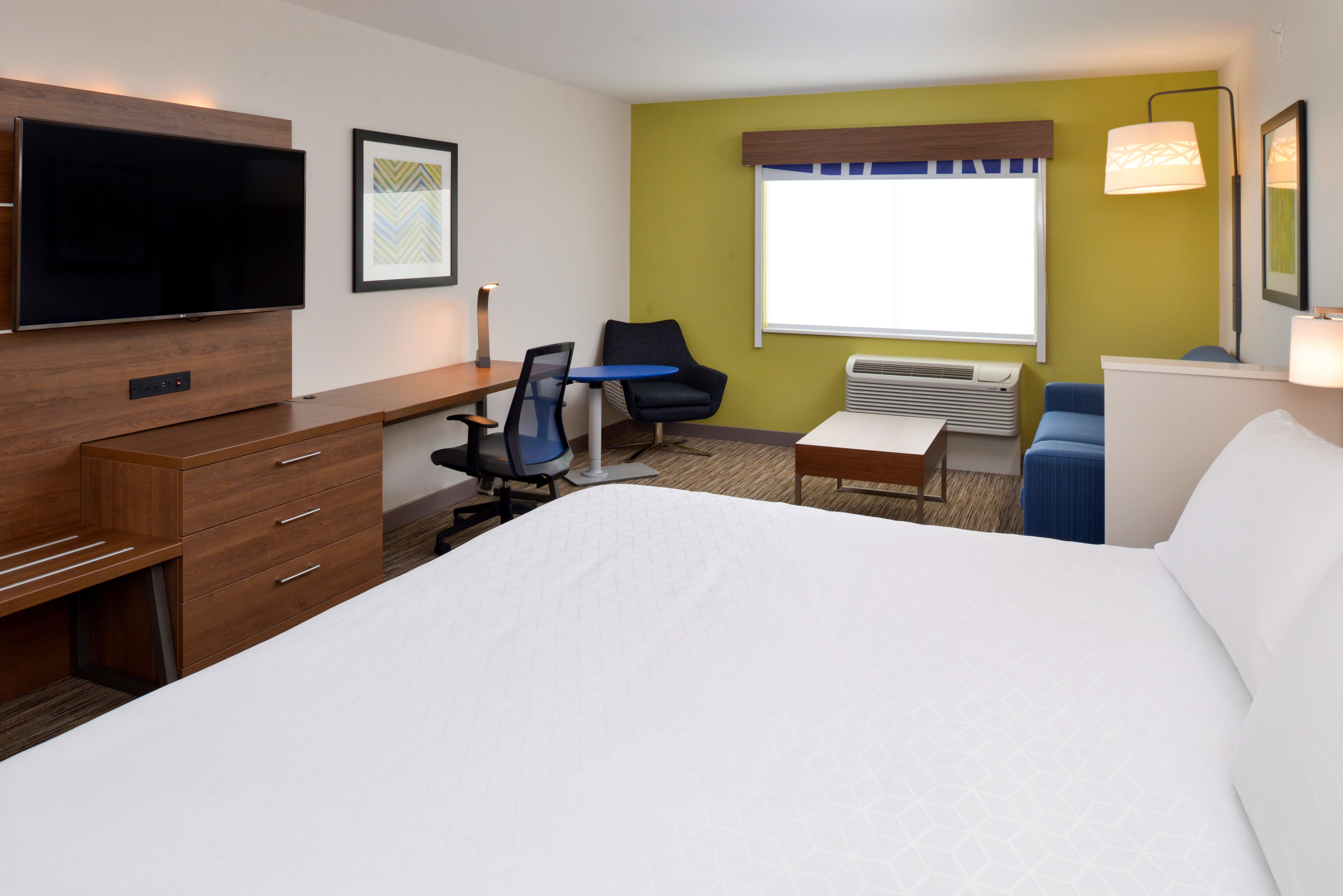 Holiday Inn Express & Suites - Ottumwa By Ihg Exterior photo